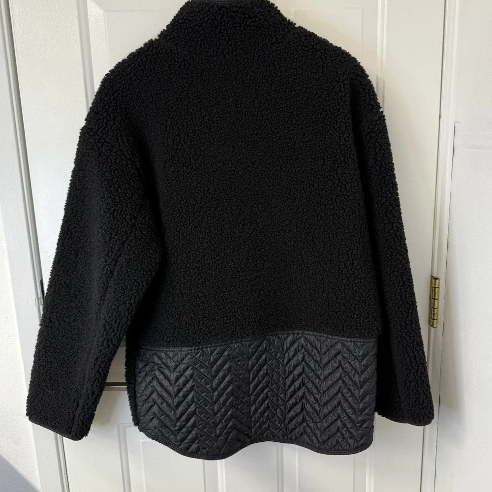 Athleta‎ Recovery Cozy Snap Front Sweatshirt Women's Medium Black Sherpa